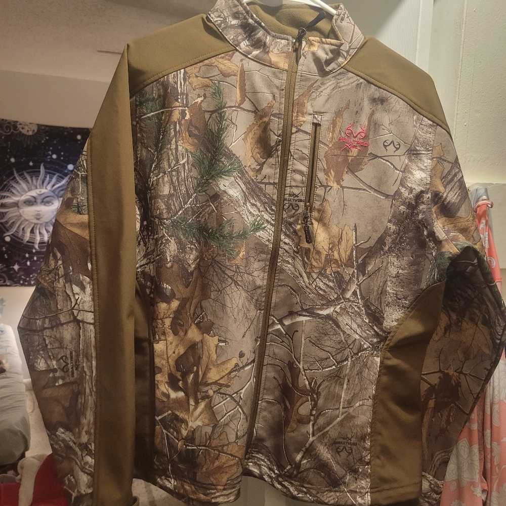 Women's RealTree jacket